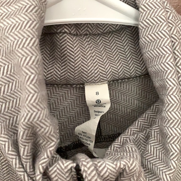 Vintage Lululemon Detailed Jacket - Picture 4 of 5
